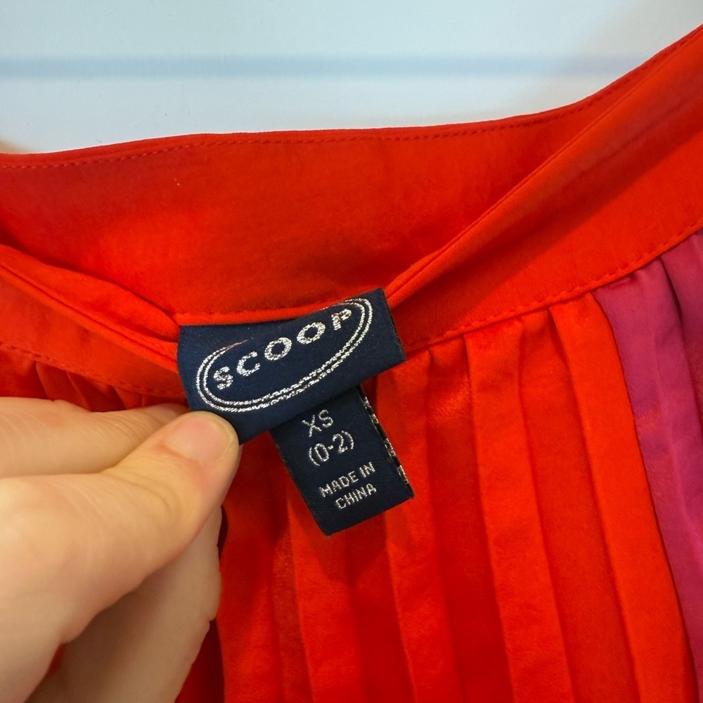 Scoop Red and Pink Pleated Women's Colorblock Skirt - Picture 3 of 8